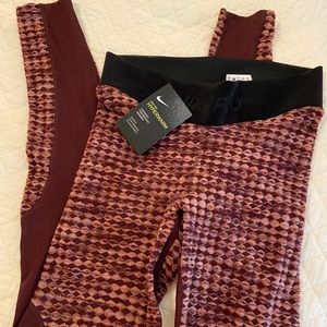 Brand New Nike Leggings never worn!
